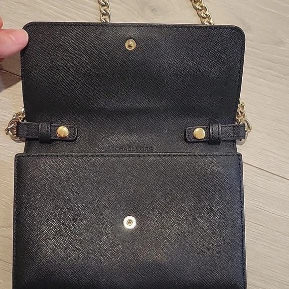 Michael Kors Purse - Picture 5 of 6